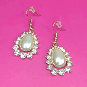 New Pearl Gold Women Earrings
